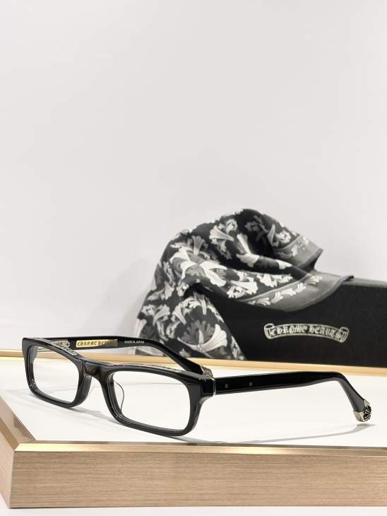 Picture of Chrome Hearts Sunglasses _SKUfw76704370fw